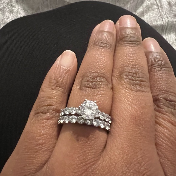 Engagement Ring - Picture 7 of 9